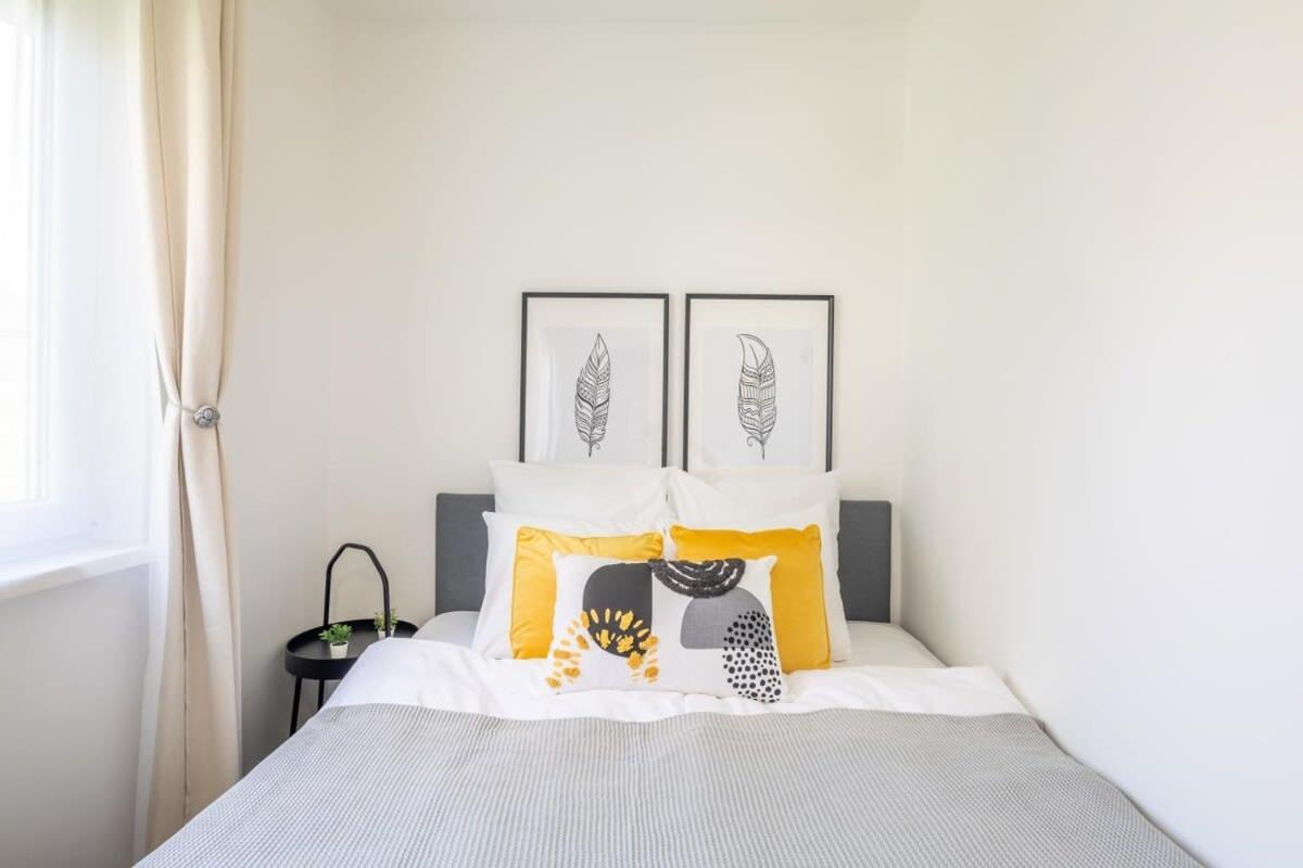 ブダペストSunny Balcony - Cute And Cozyアパートメント エクステリア 写真